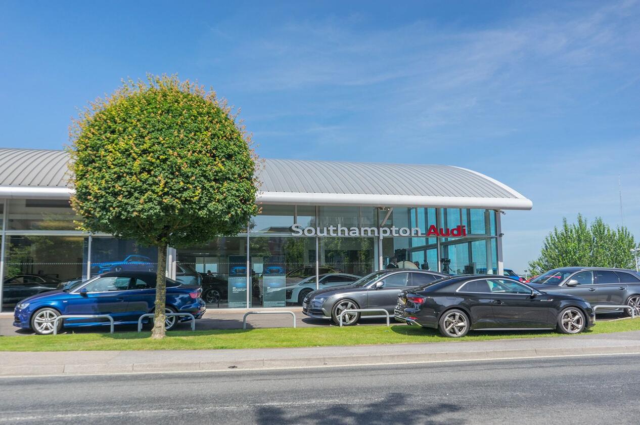 Southampton Audi Car dealership in Chandlers Ford AutoTrader