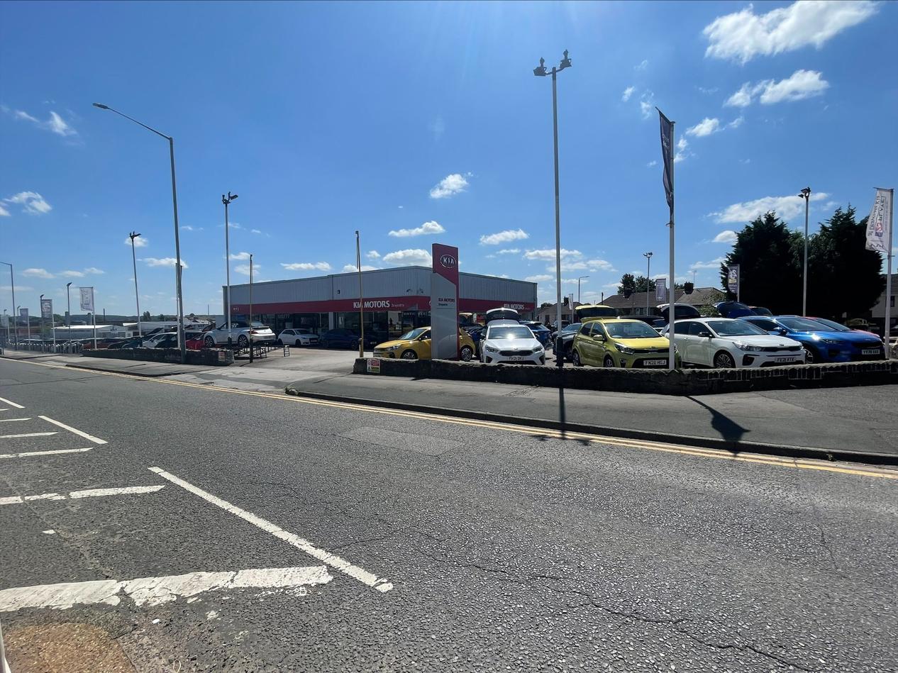 Draycotts | Car dealership in Sutton In Ashfield | AutoTrader