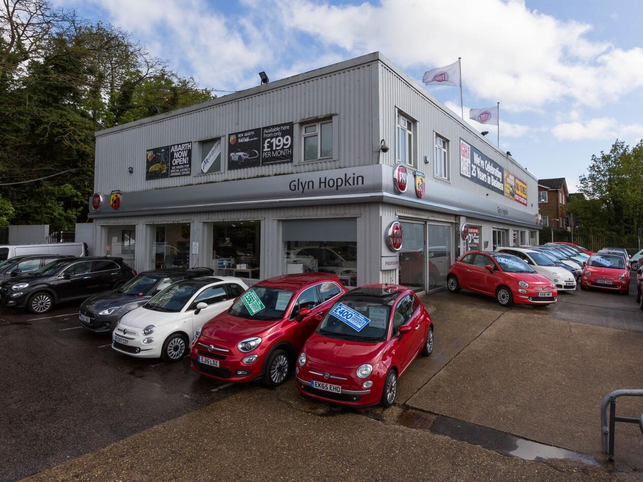 Glyn Hopkin Fiat Buckhurst Hill Car dealership in Buckhurst Hill