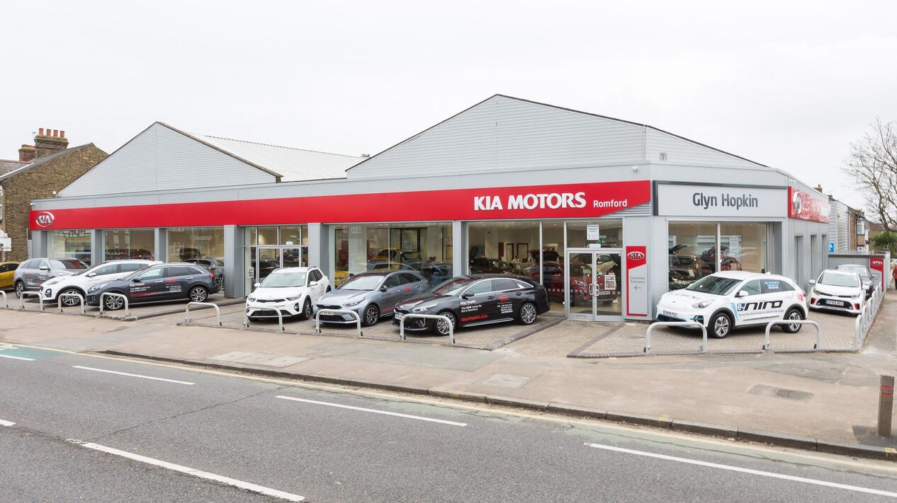 Glyn Hopkin Kia Romford Car dealership in Romford AutoTrader Glyn Hopkin Kia Romford Car dealership in Romford AutoTrader
