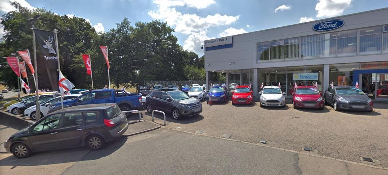 Hartwell Hemel Hempstead Ford Car dealership in Hemel Hempstead