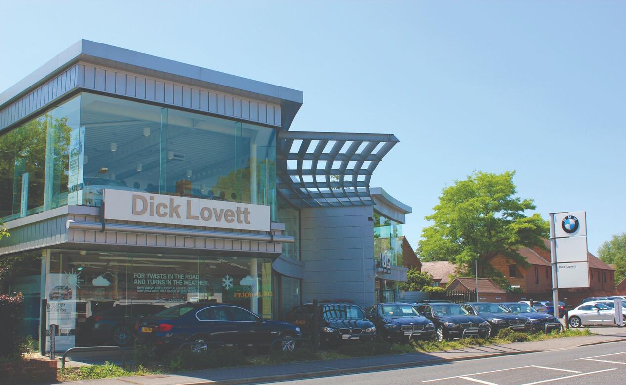 Dick Lovett BMW Hungerford Car dealership in Hungerford AutoTrader