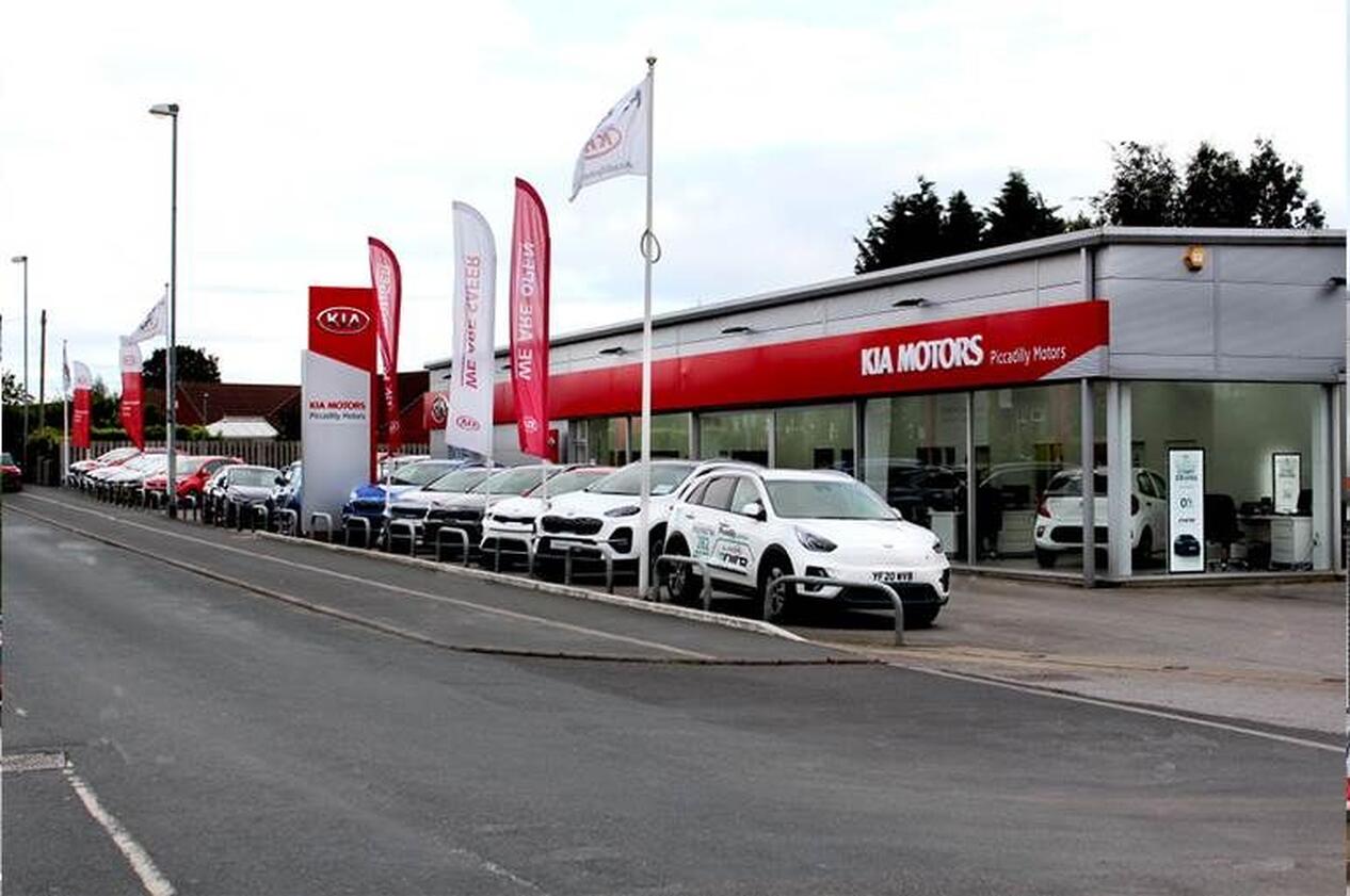 Piccadilly Wakefield Kia Car dealership in Wakefield AutoTrader