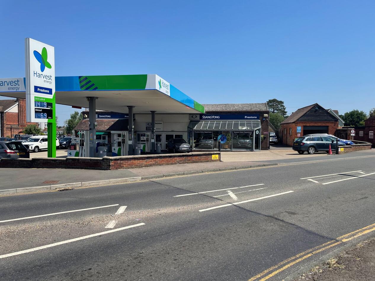 Prestons Garages Ltd Car dealership in Chelmsford AutoTrader