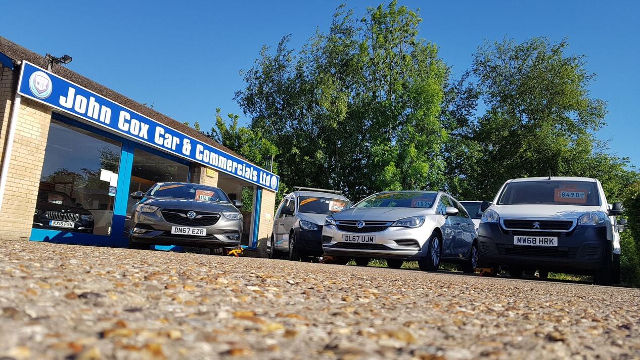 John Cox Car And Commercials Ltd Car dealership in Hitchin AutoTrader