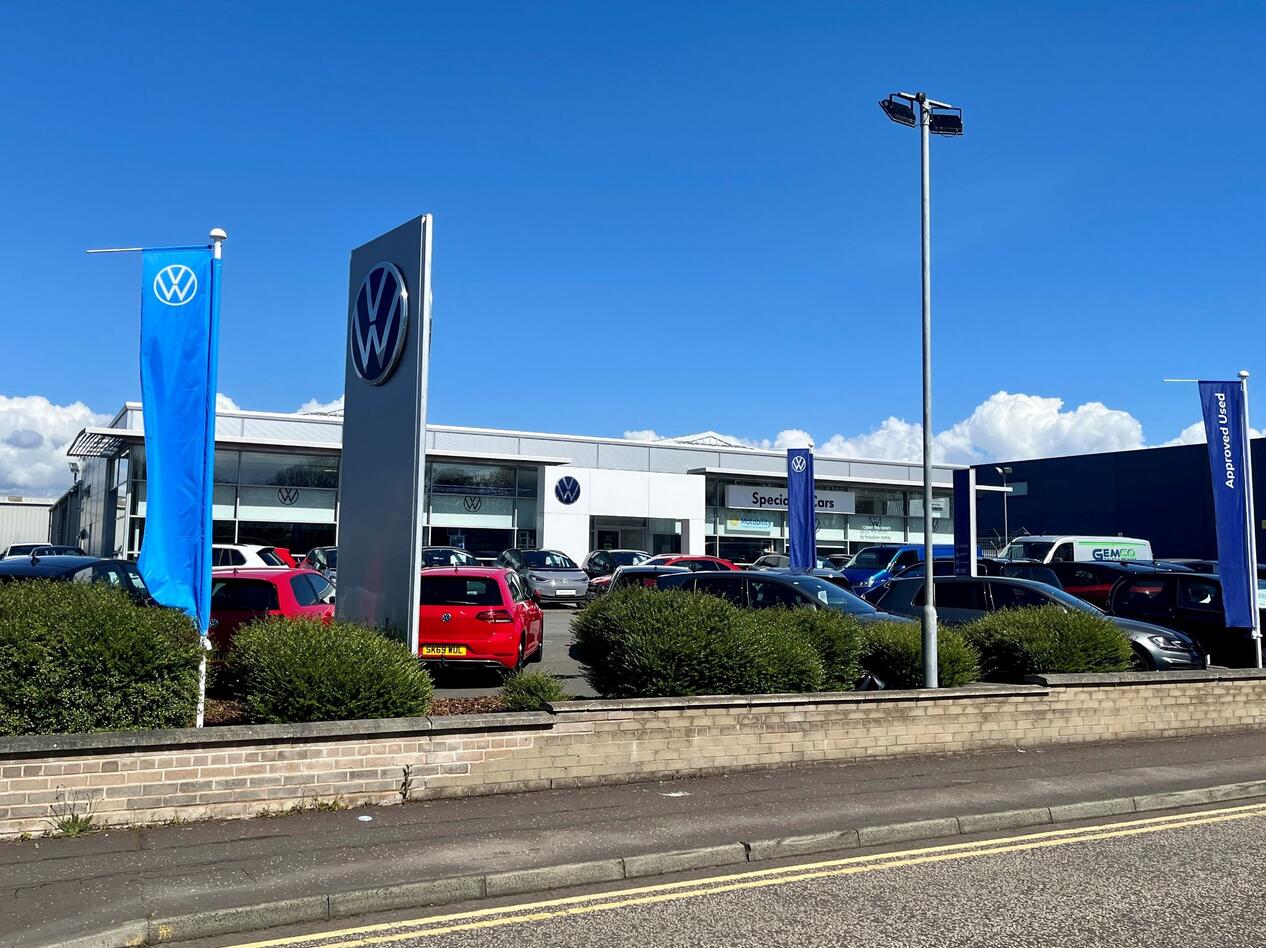 Specialist Cars Volkswagen Kirkcaldy Car dealership in Kirkcaldy
