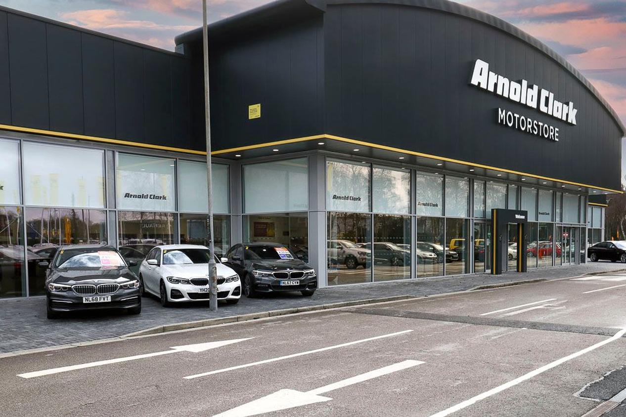 Arnold Clark Motorstore/Renault/Dacia (Warrington) Car dealership in Warrington AutoTrader