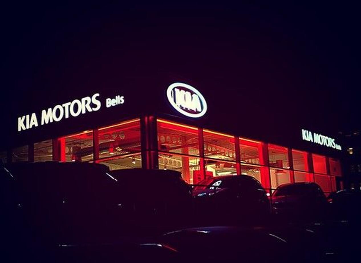 Bells Kia Car dealership in Northampton AutoTrader