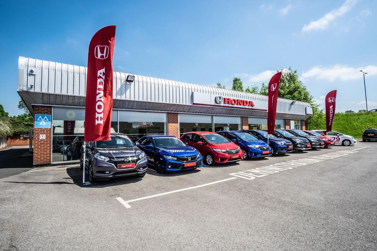 Stoneacre Chesterfield Honda & Mitsubishi Car dealership in