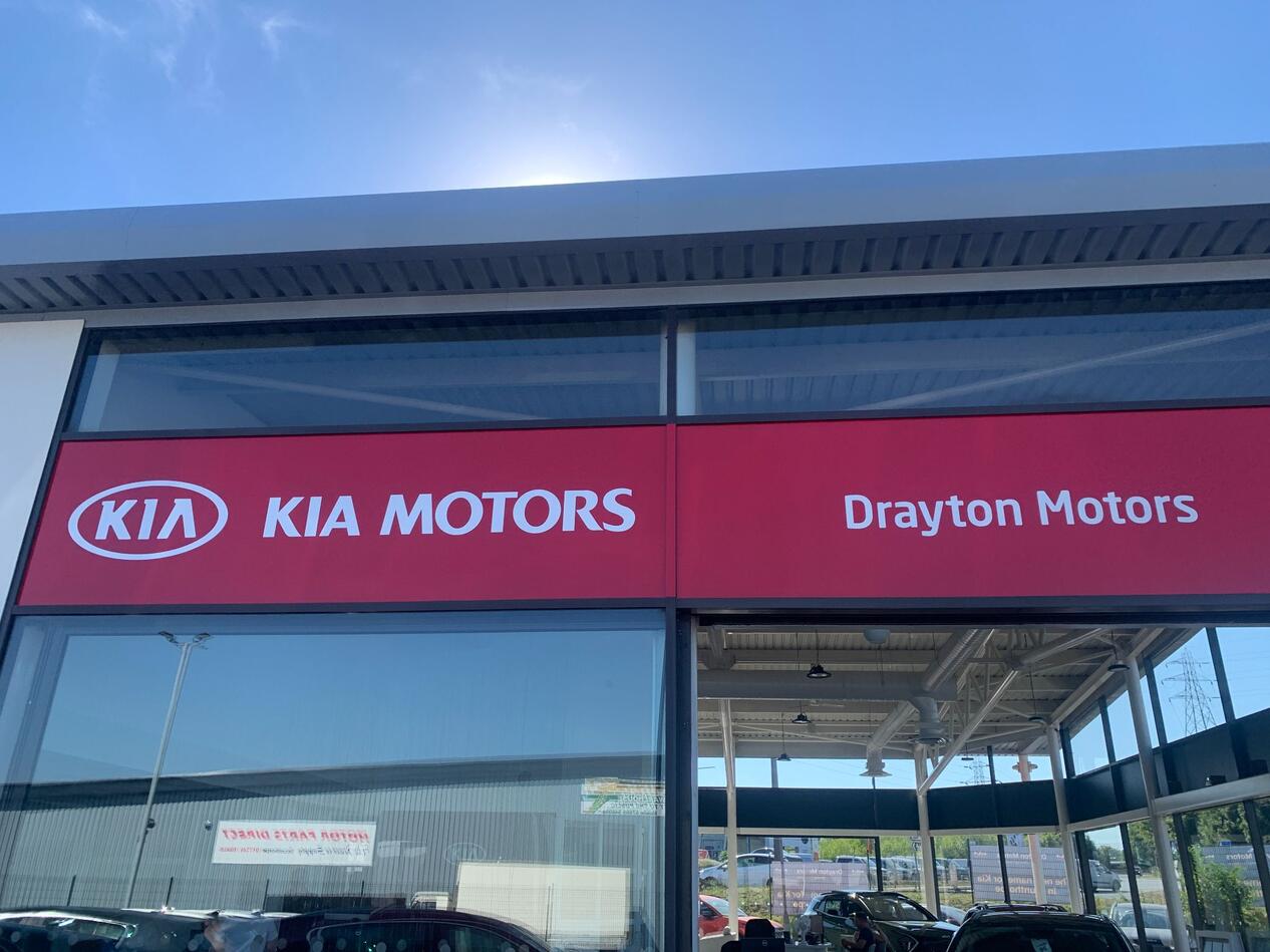 Drayton Motors Kia Scunthorpe Car dealership in Scunthorpe AutoTrader