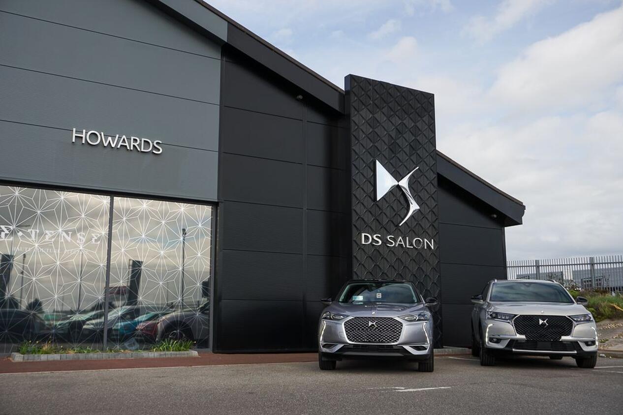 Howards DS Automobiles Salon Westonsupermare Car dealership in