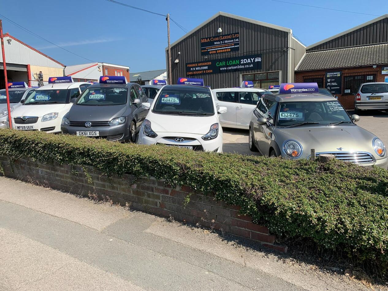 M And A Cars Leeds Ltd