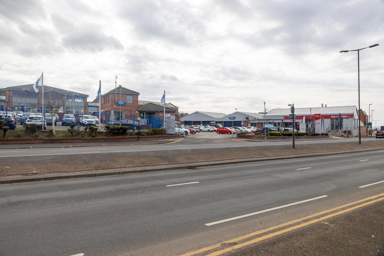 OMC Kia Oldham Car dealership in Oldham AutoTrader