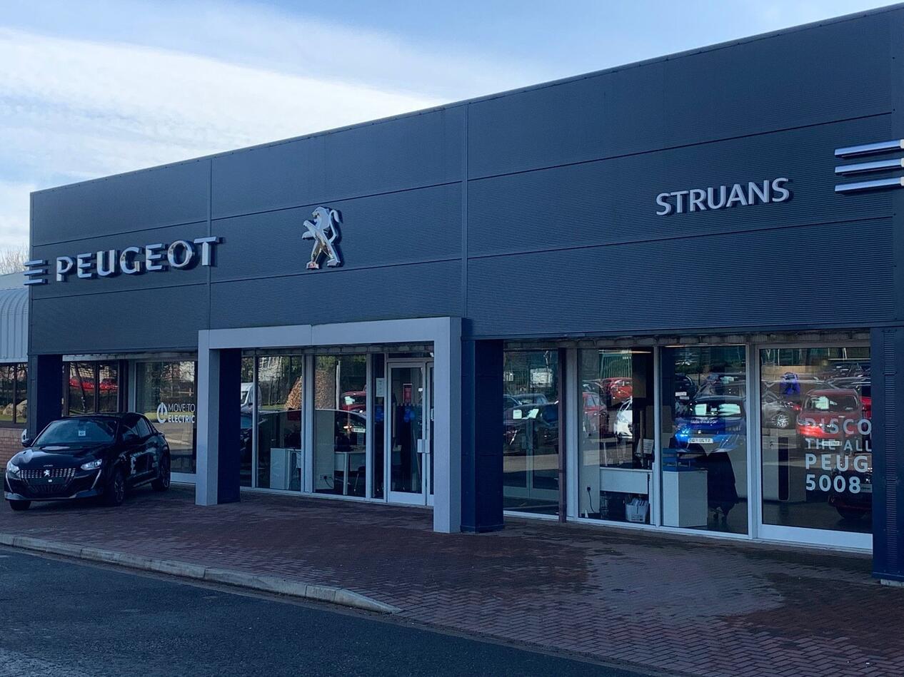 Struans Peugeot Dundee Car dealership in