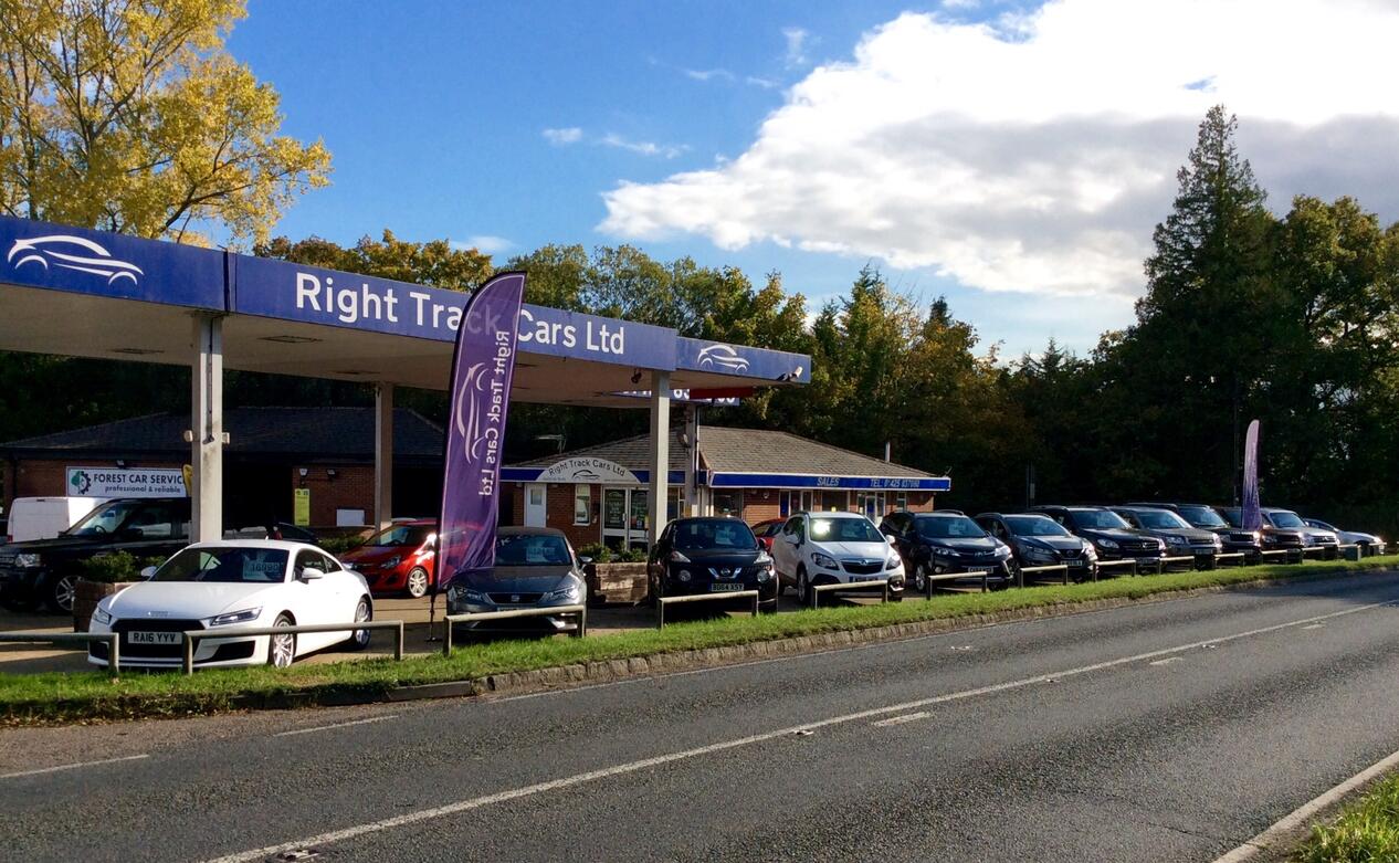 Right Track Cars Limited Car dealership in Fordingbridge AutoTrader