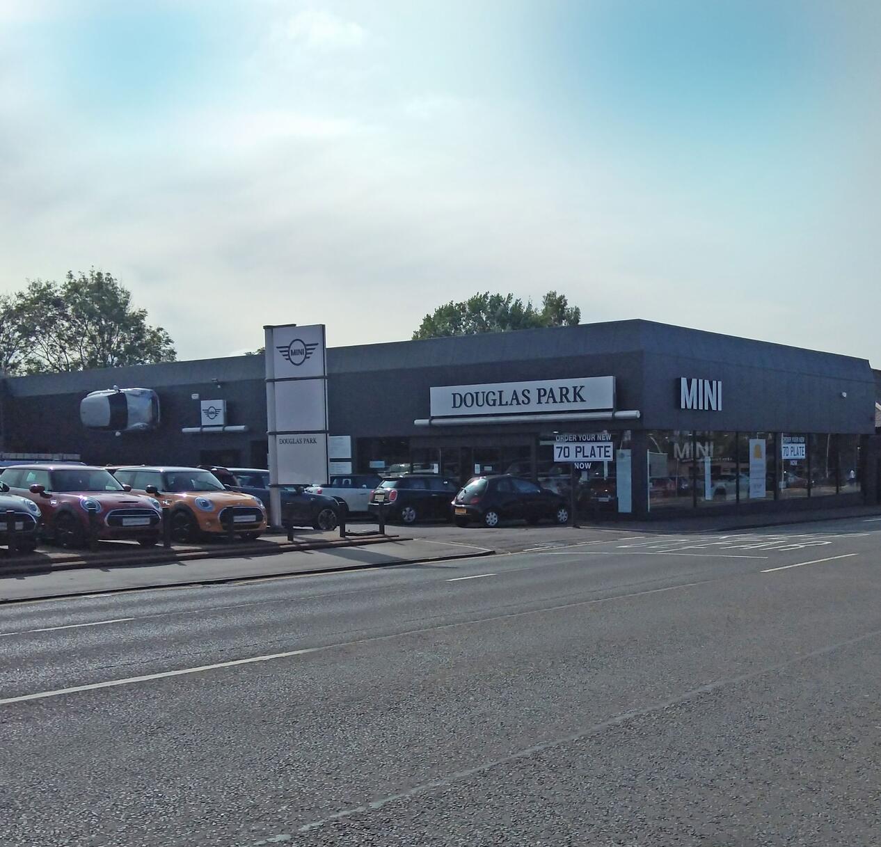 Douglas Park MINI Hamilton Car dealership in Hamilton AutoTrader