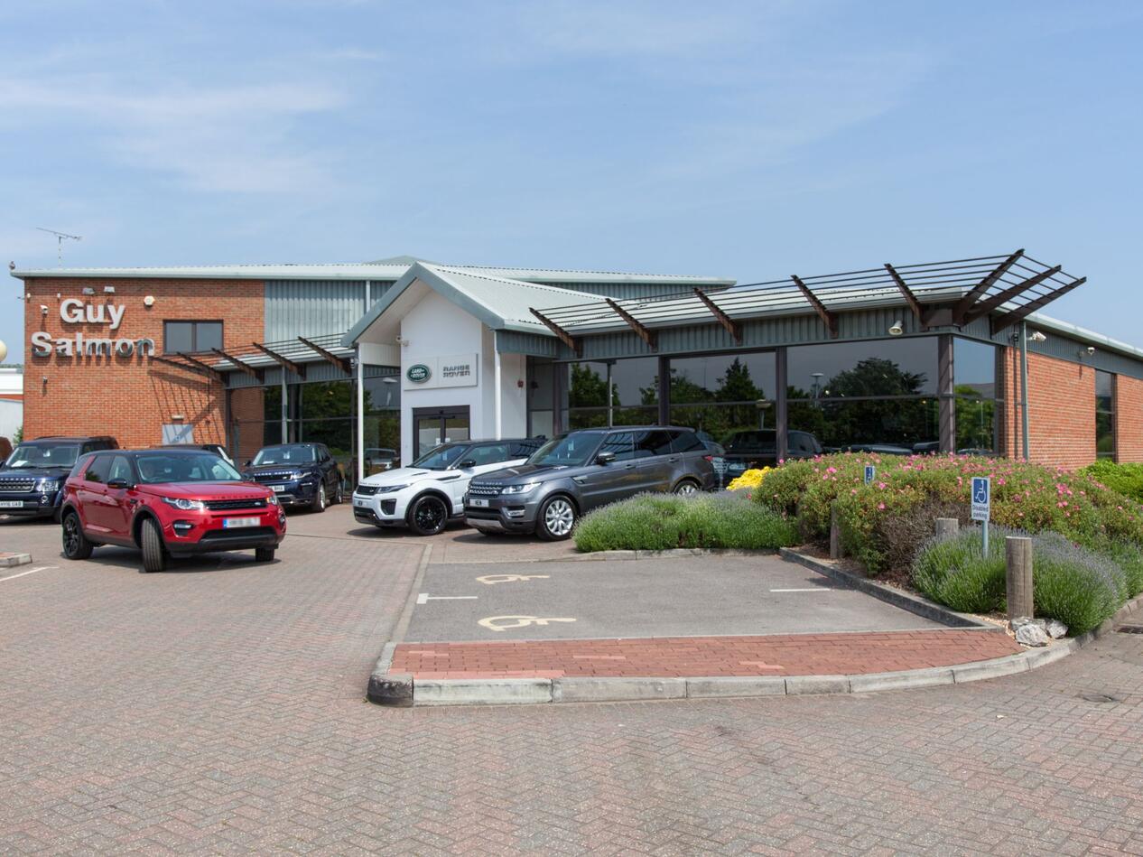 Guy Salmon Land Rover Portsmouth Car dealership in Portsmouth