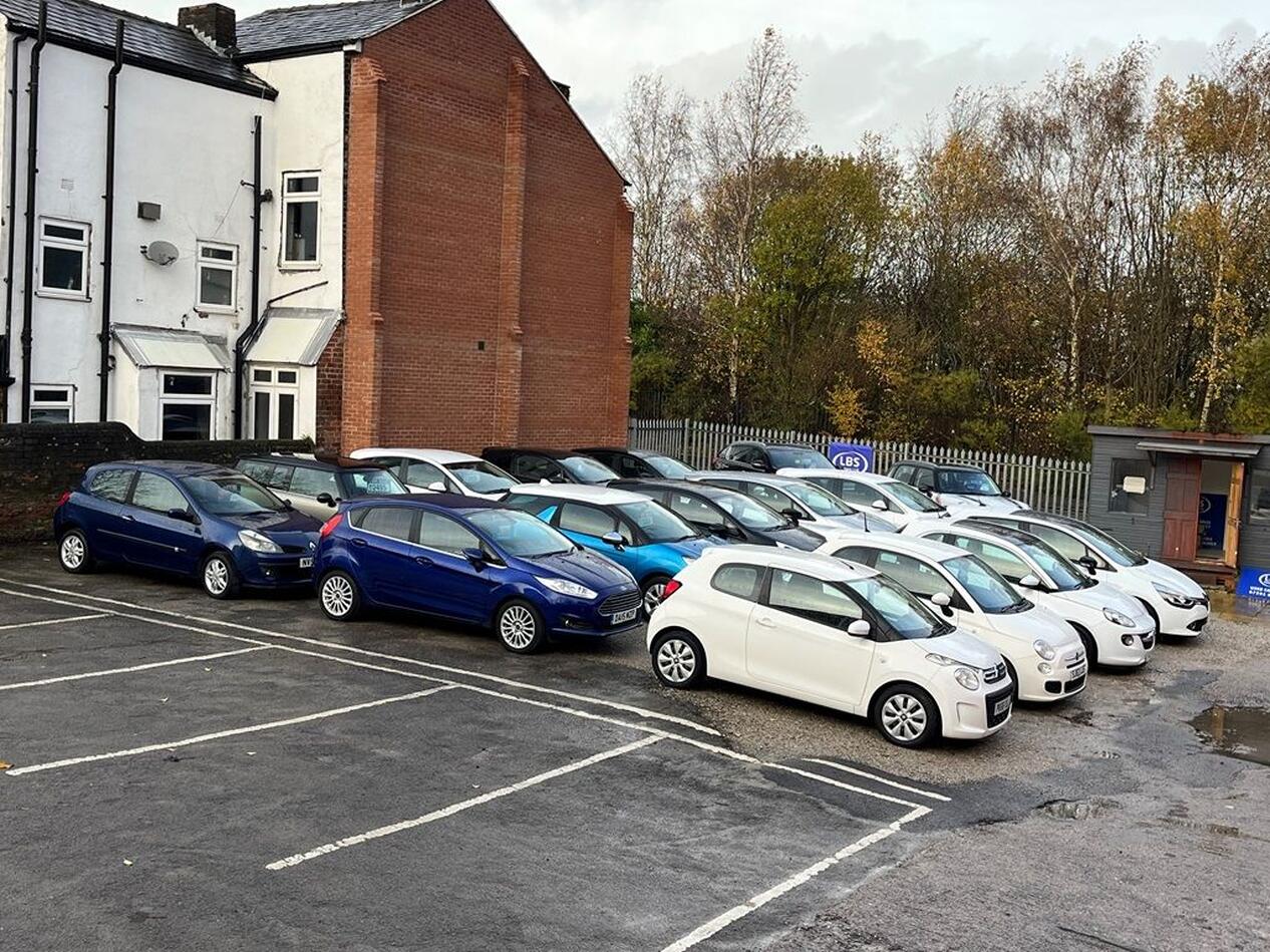 LBS Motors Ltd Car dealership in Warrington AutoTrader