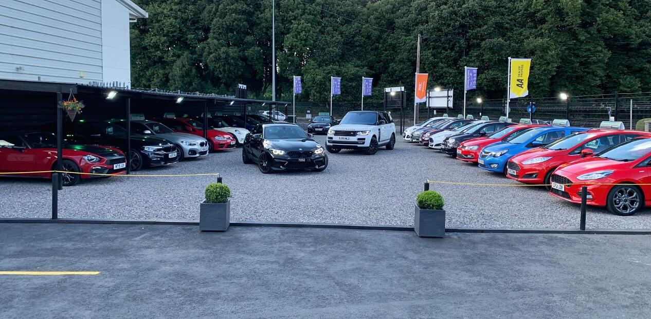 Trade Right Cars Cardiff Car dealership in Cardiff AutoTrader
