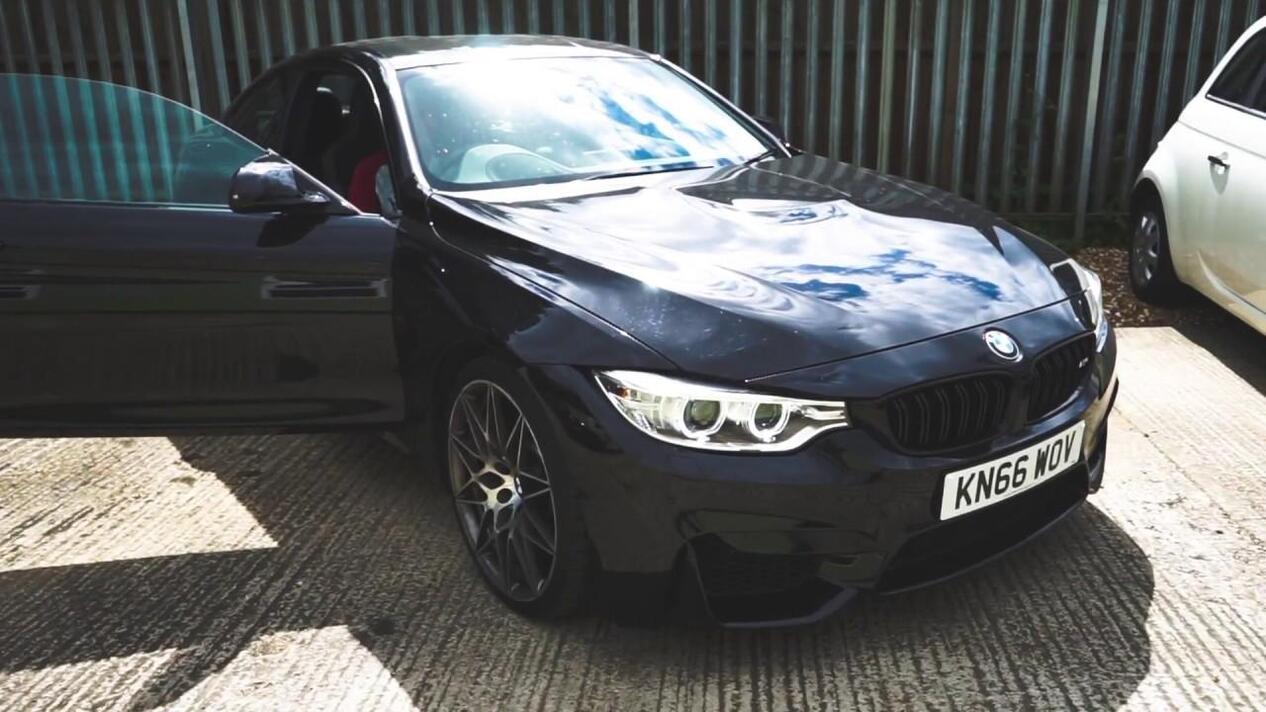 Warren Vehicle Sales Van dealership in Welwyn AutoTrader