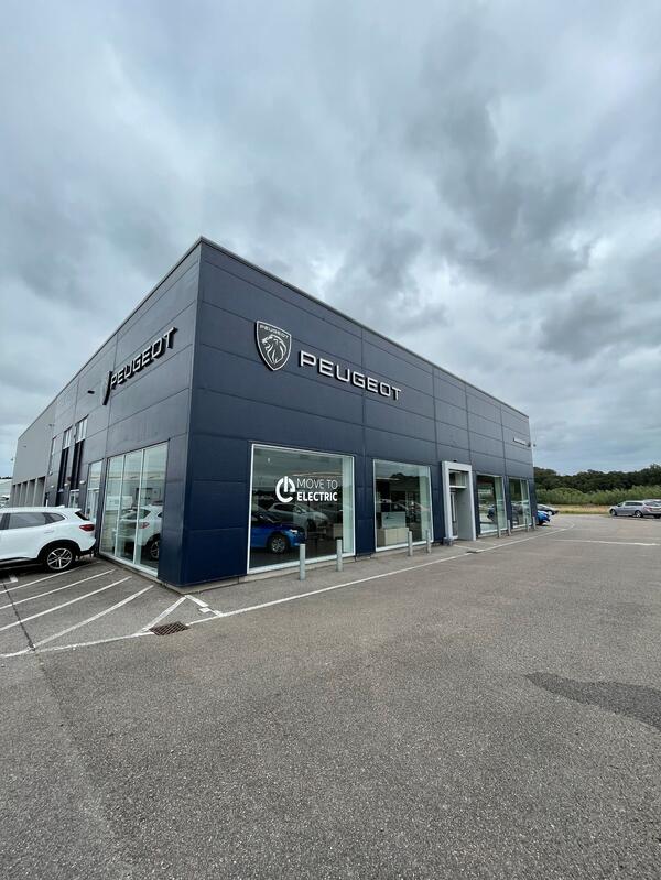 Alan Milne Elgin | dealership in Elgin | AutoTrader