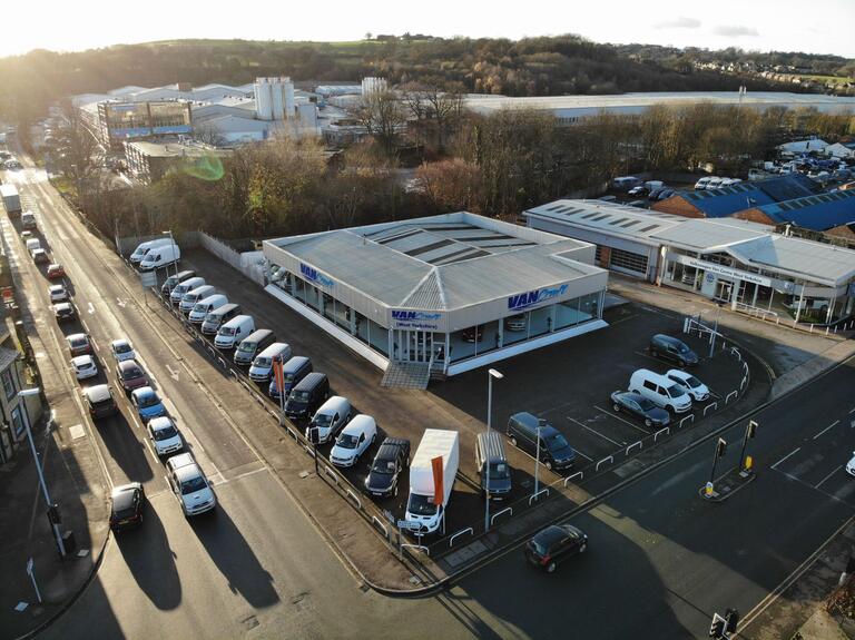 Volkswagen Van Centre (West Yorkshire) Cleckheaton Van dealership in