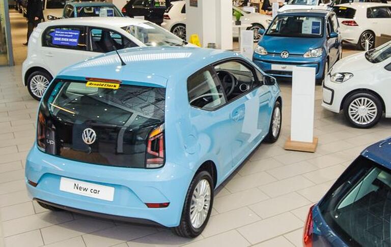 volkswagen up arnold clark