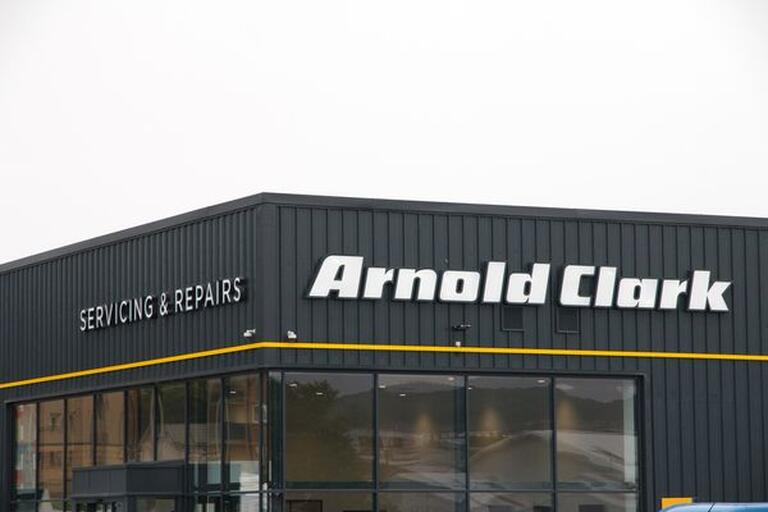 arnold clark commercial vehicles