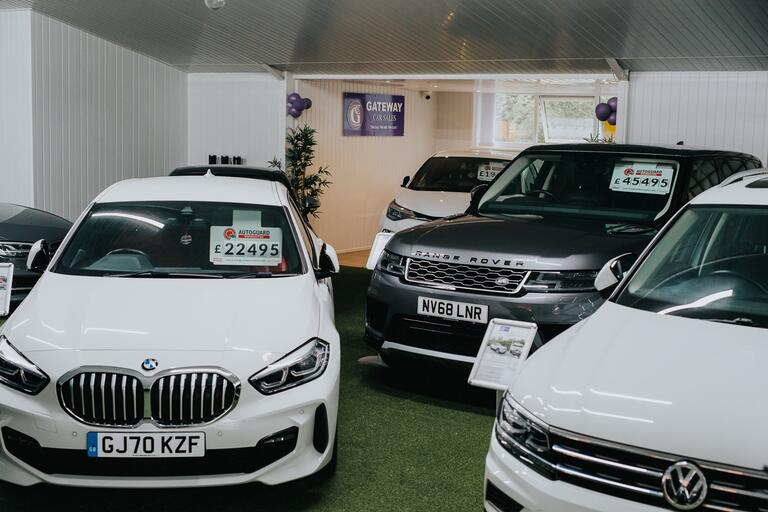 GATEWAY CAR SALES LIMITED Car dealership in Manchester AutoTrader