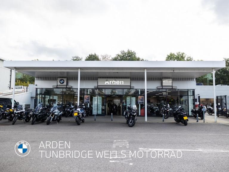 Bmw bike 2024 dealership near me