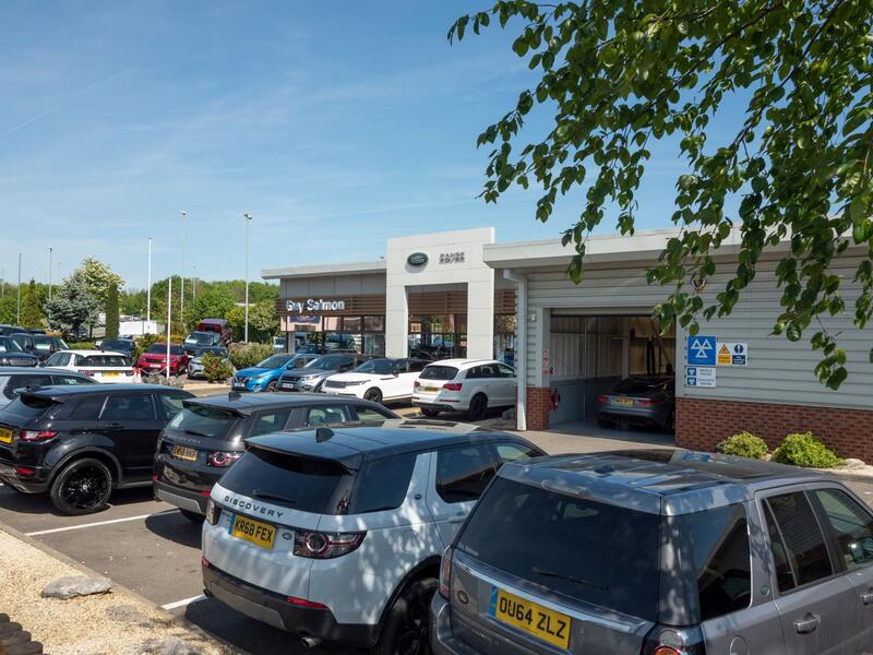 Sytner Land Rover Northampton Car dealership in Northampton AutoTrader