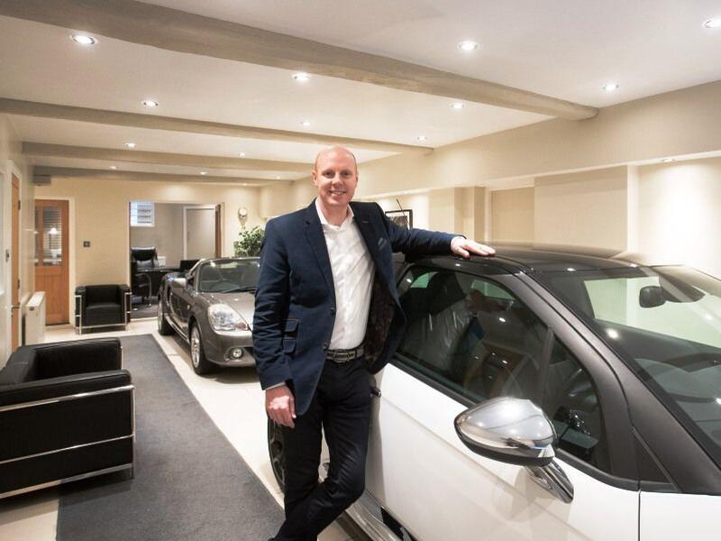 Alexander Daniel Car dealership in Wilmslow AutoTrader