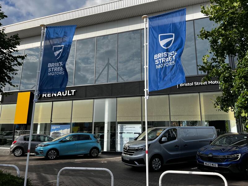 Bristol Street Motors Renault Leicester Car dealership in Leicester