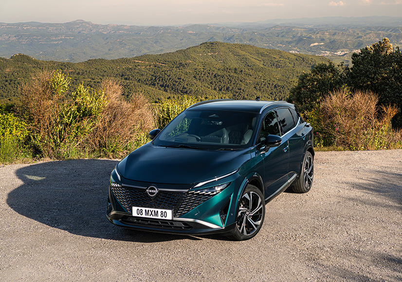 Eye catching features