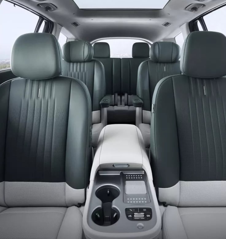 Universal Island 2.0