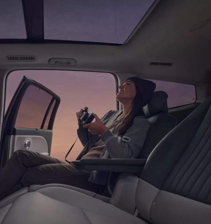 Premium Relaxation Seats women reclining with camera