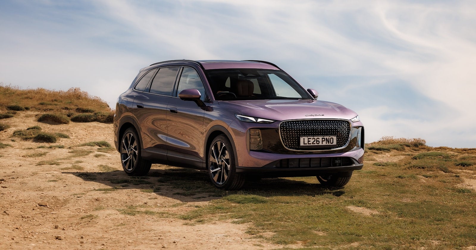 LEPAS L8 front quarter