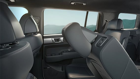 Santa Fe 2nd Row Remote Folding