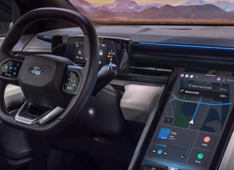 Superior features interior cabin