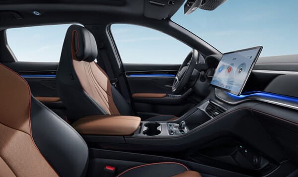 Take Comfort in Multifunctional Seats