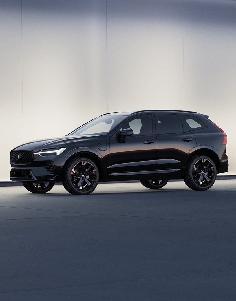 Turns heads in high gloss black