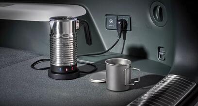 Adaptable charging car of coffee machine running off car