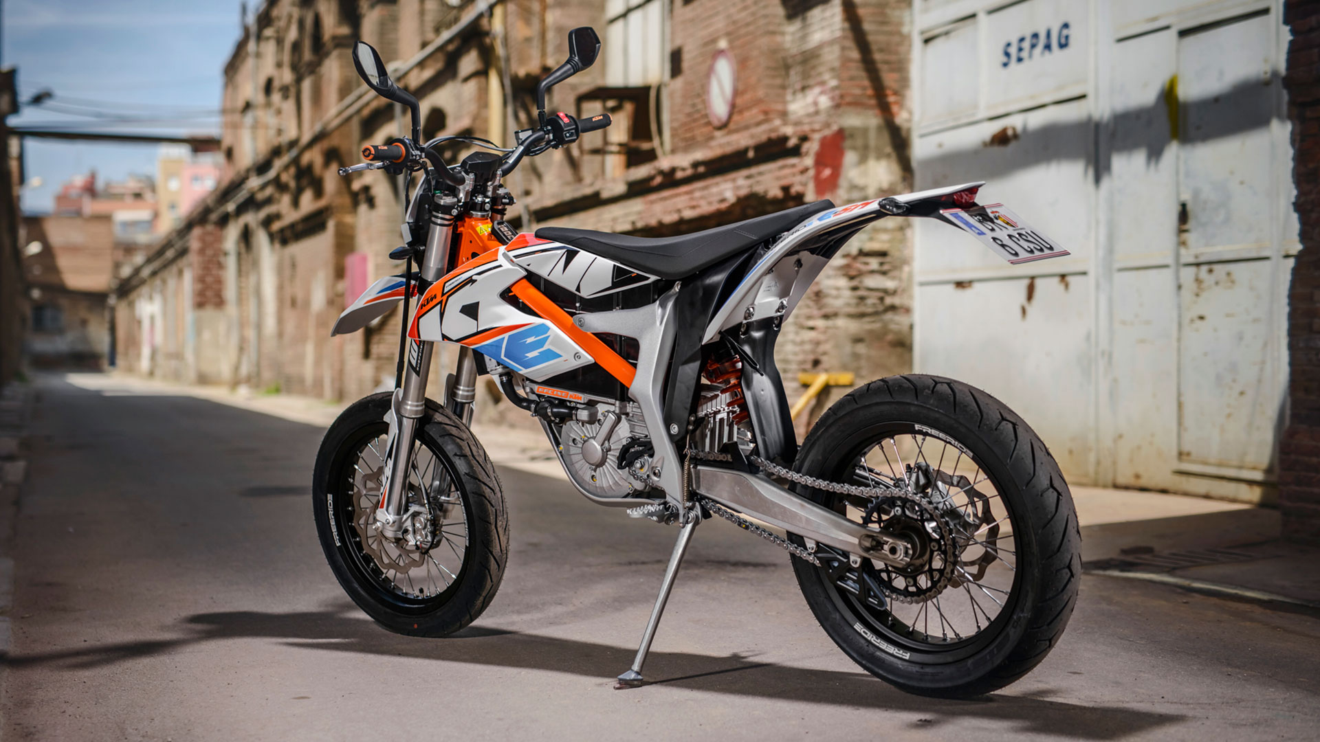 ktm supermoto electric