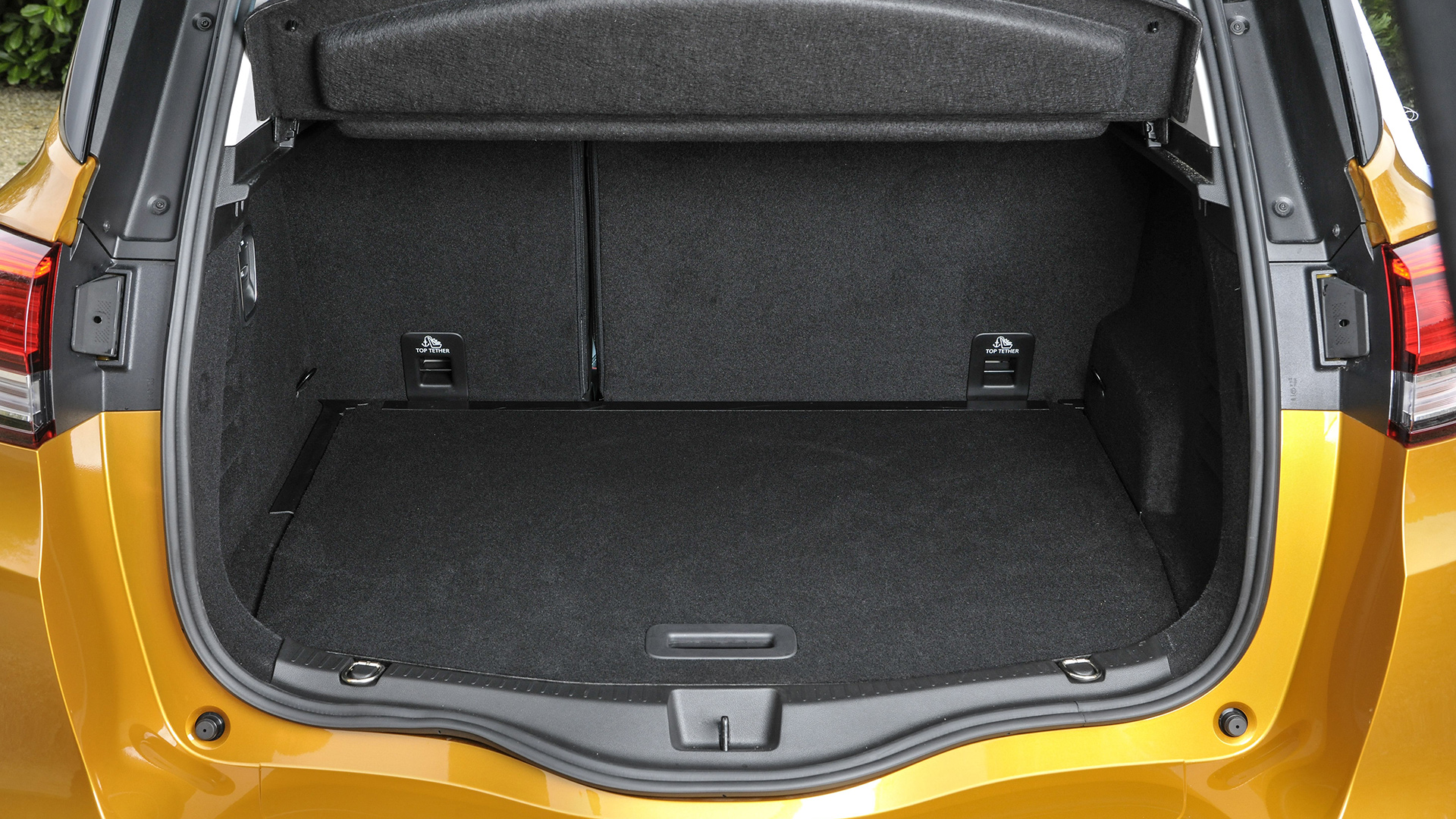 renault megane top tether