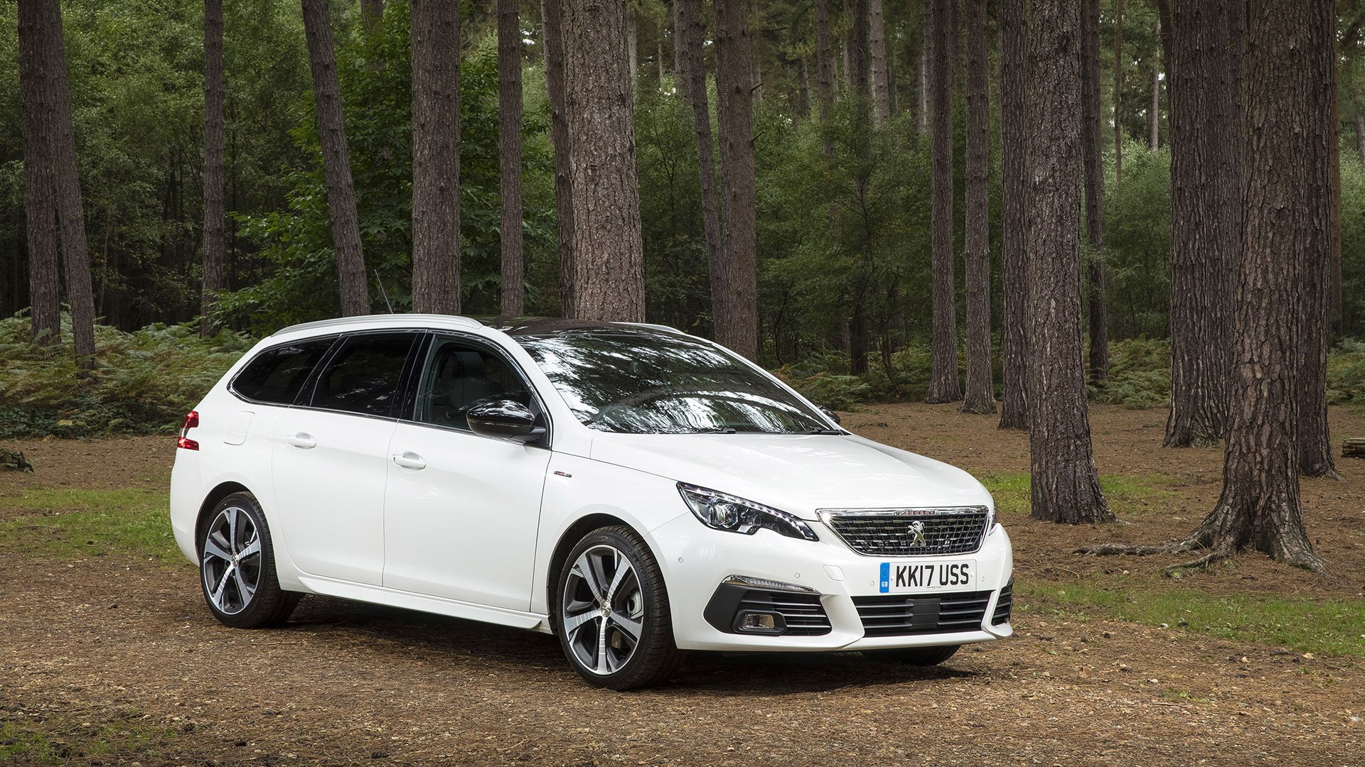 Peugeot 308 Sw Estate 17 Review Autotrader