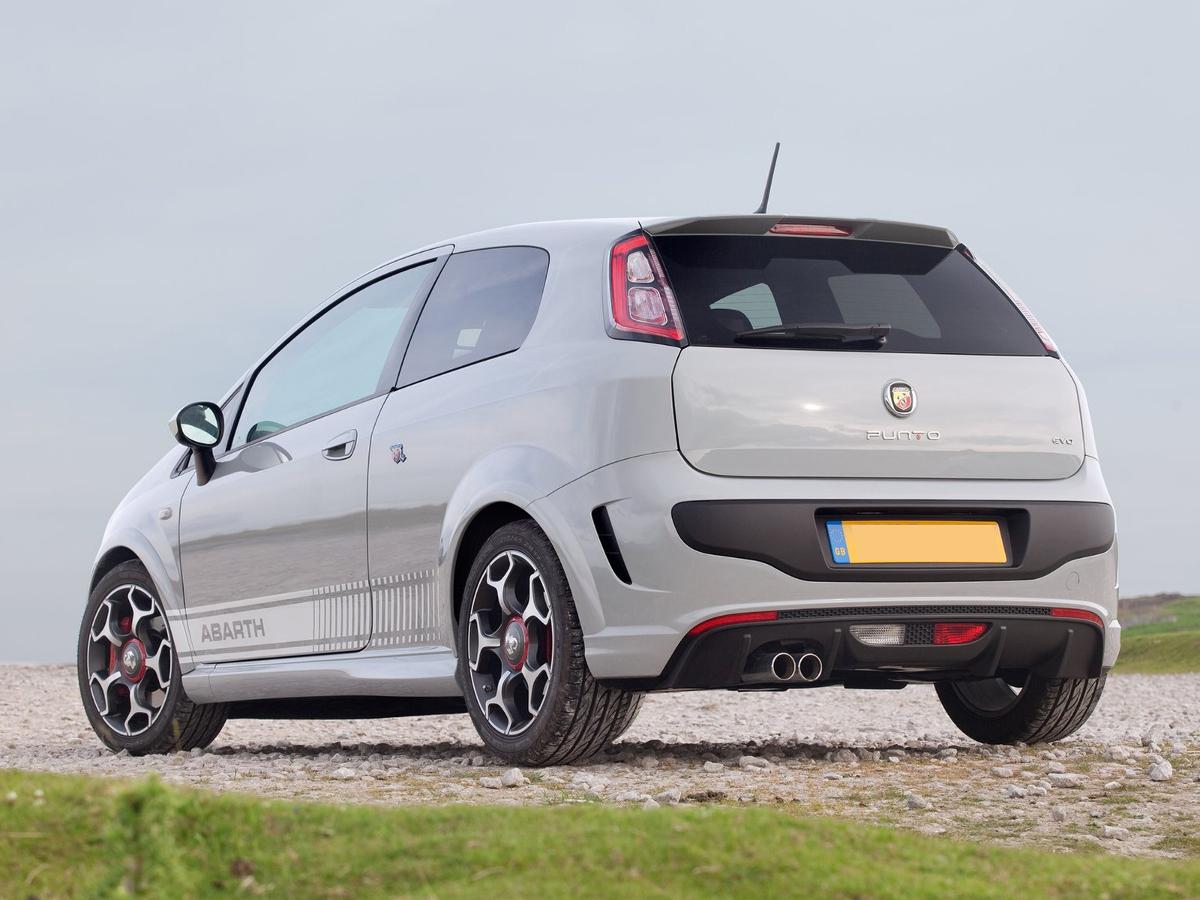 Abarth Punto Evo hatchback (2010 – ) review | AutoTrader