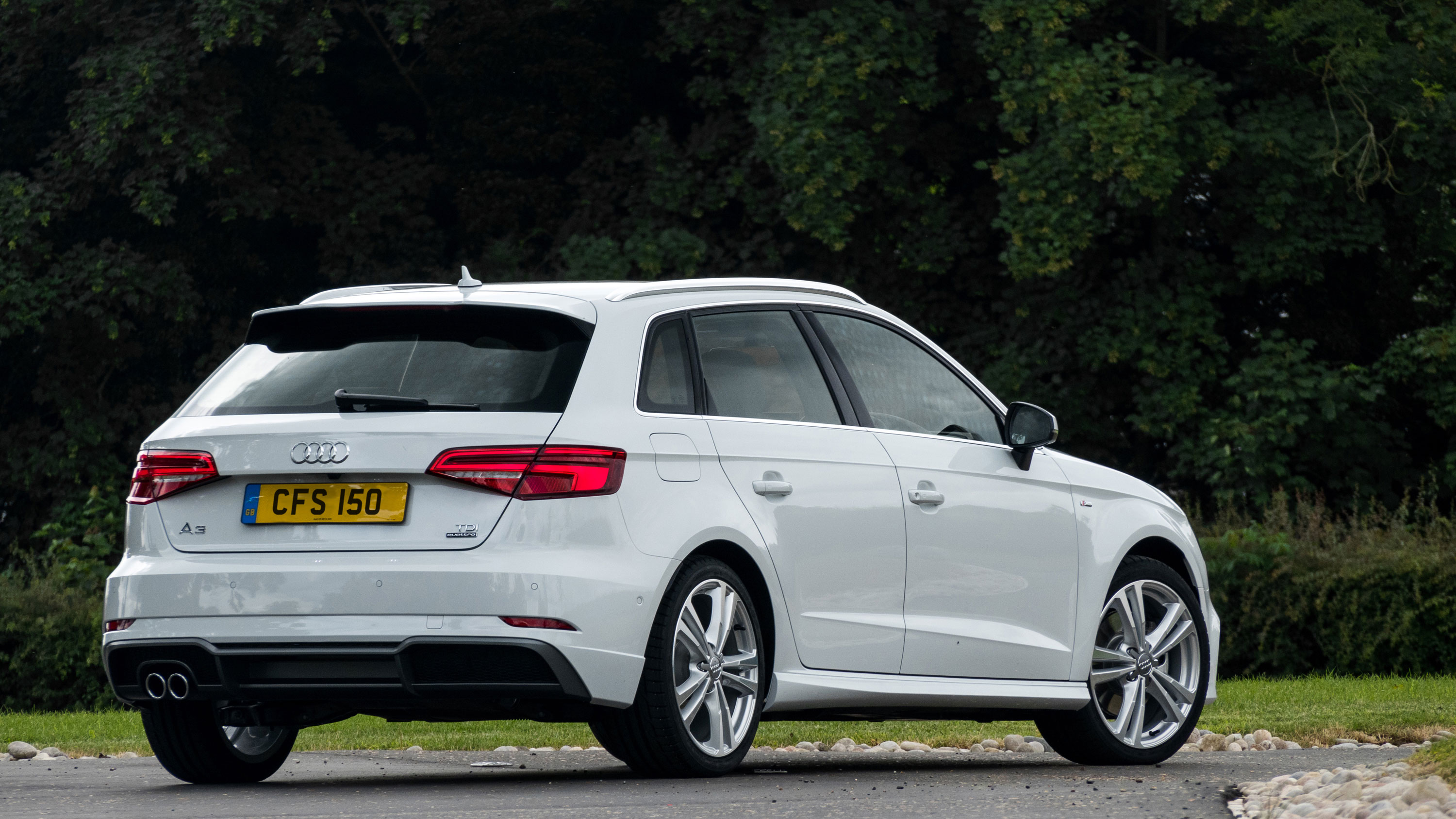 Audi A3 Hatchback (2015 - 2020) review | AutoTrader