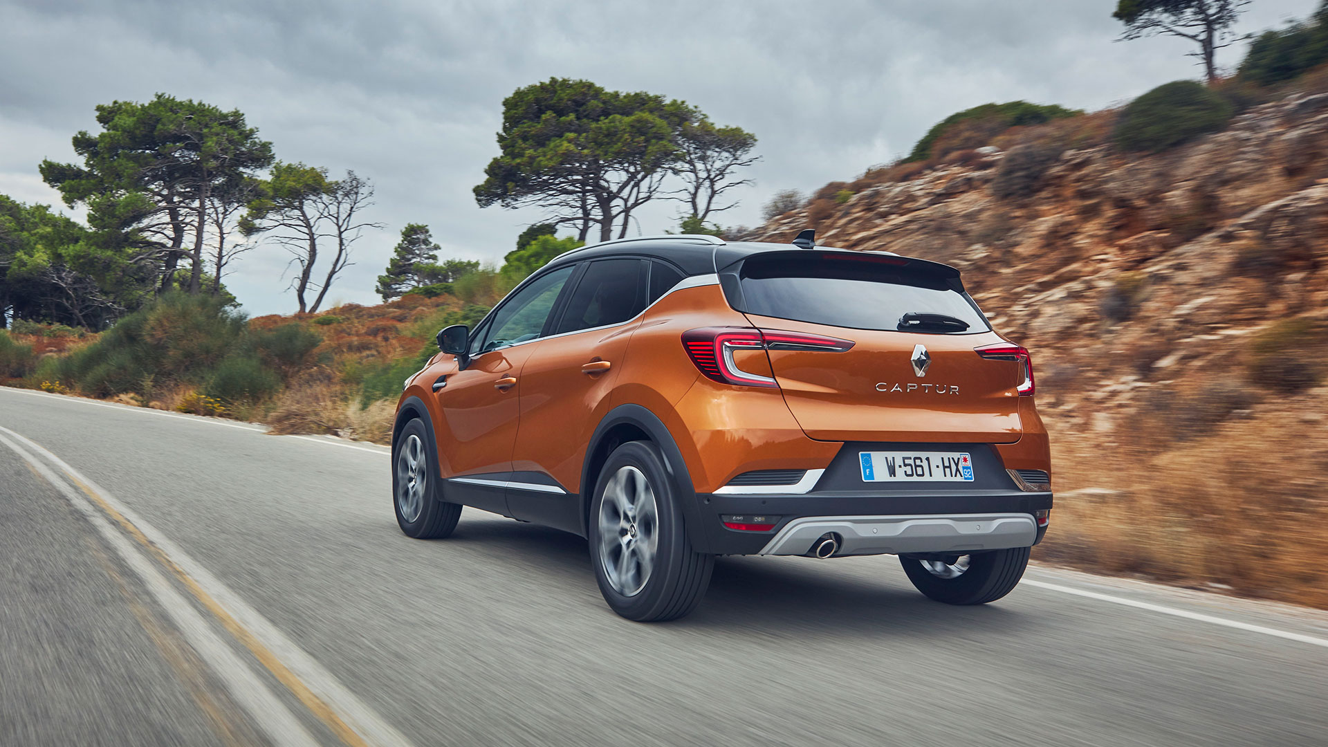 New Renault Captur Review Autotrader