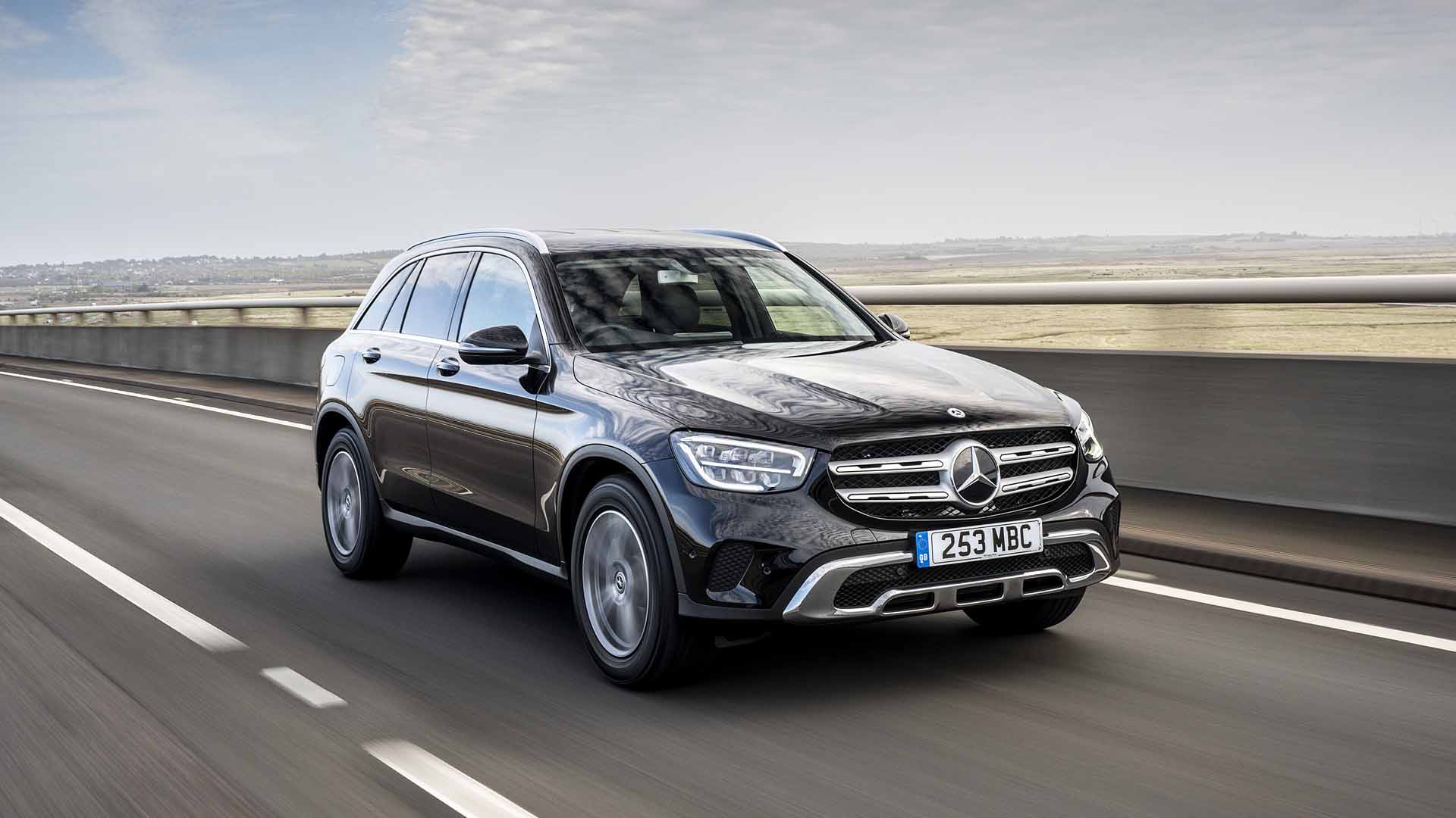 Mercedes Benz Glc Class Suv 19 Review Autotrader
