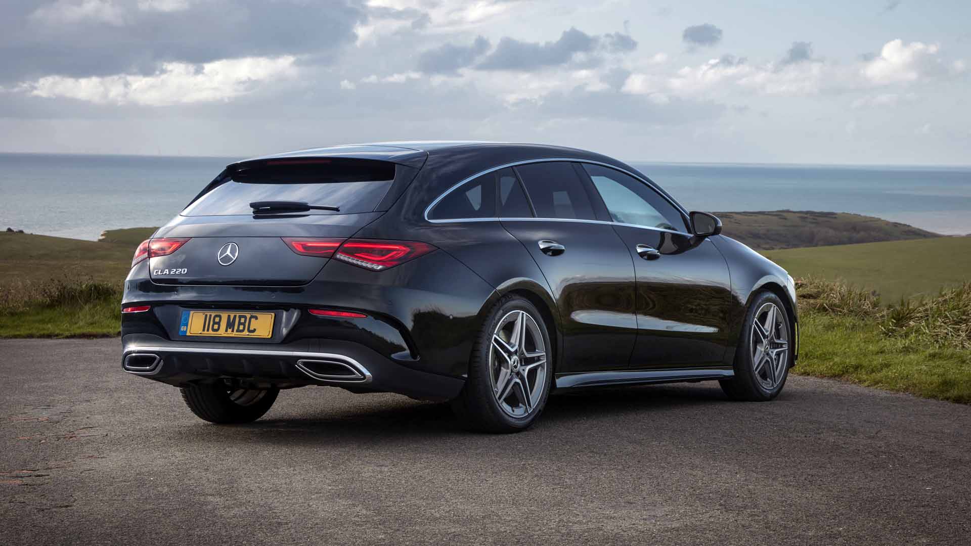 Mercedes Benz Cla Class Estate 2019 Review Autotrader Mercedes Benz Cla Class Estate 2019 Review Autotrader